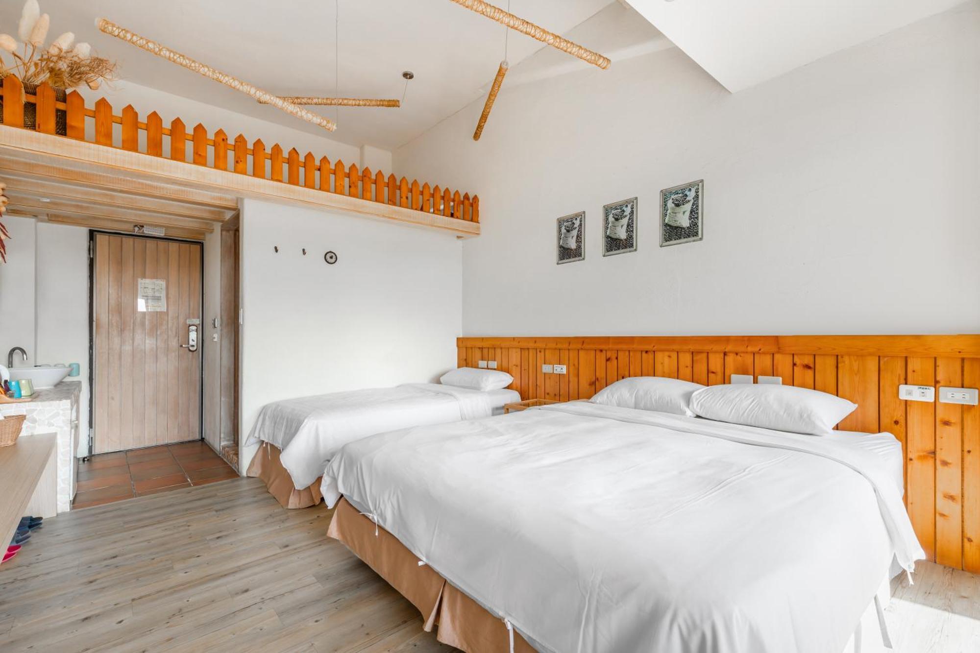 Fairyland & Farm Guest House Кендин Екстериор снимка